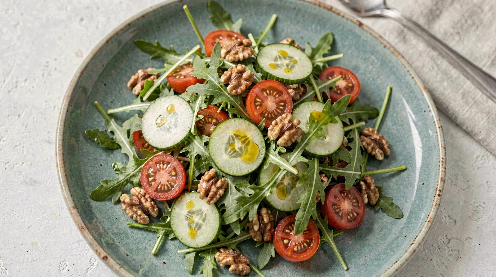 Friss, egészséges alapanyagok az asztalon